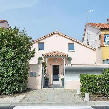 Maison D' Orange - Bed & Breakfast