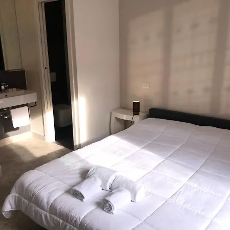 Maison D' Orange - Bed & Breakfast