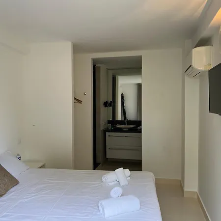Maison D' Orange - Bed & Breakfast