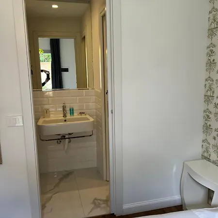 Bed & Breakfast Maison D' Orange - *